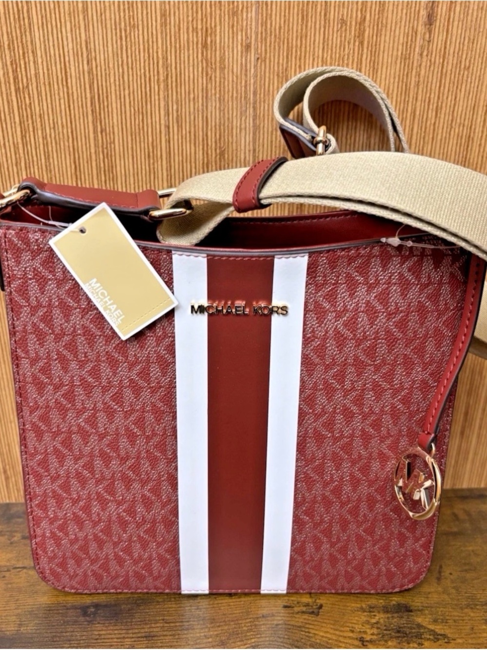 Michael Kors Jet Set Travel Messenger Bag Crossbody MK Signature Cherry Red New - Picture 6 of 6